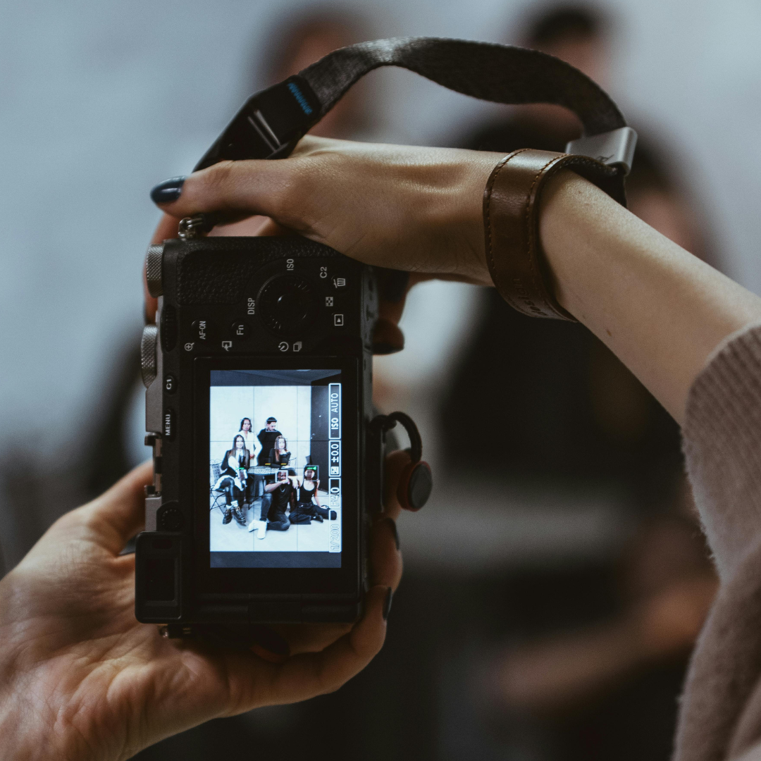 Mirar con otros ojos: introducción a la fotografía.